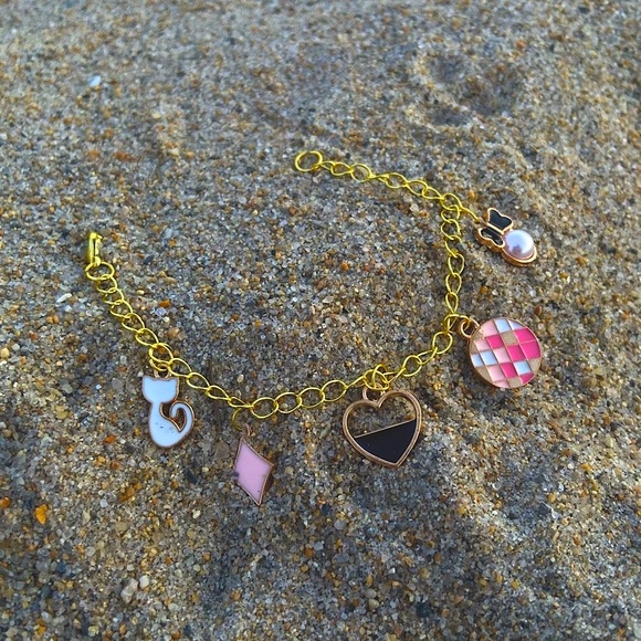 Handmade Jewelry - Gold Charm Bracelet - Handmade